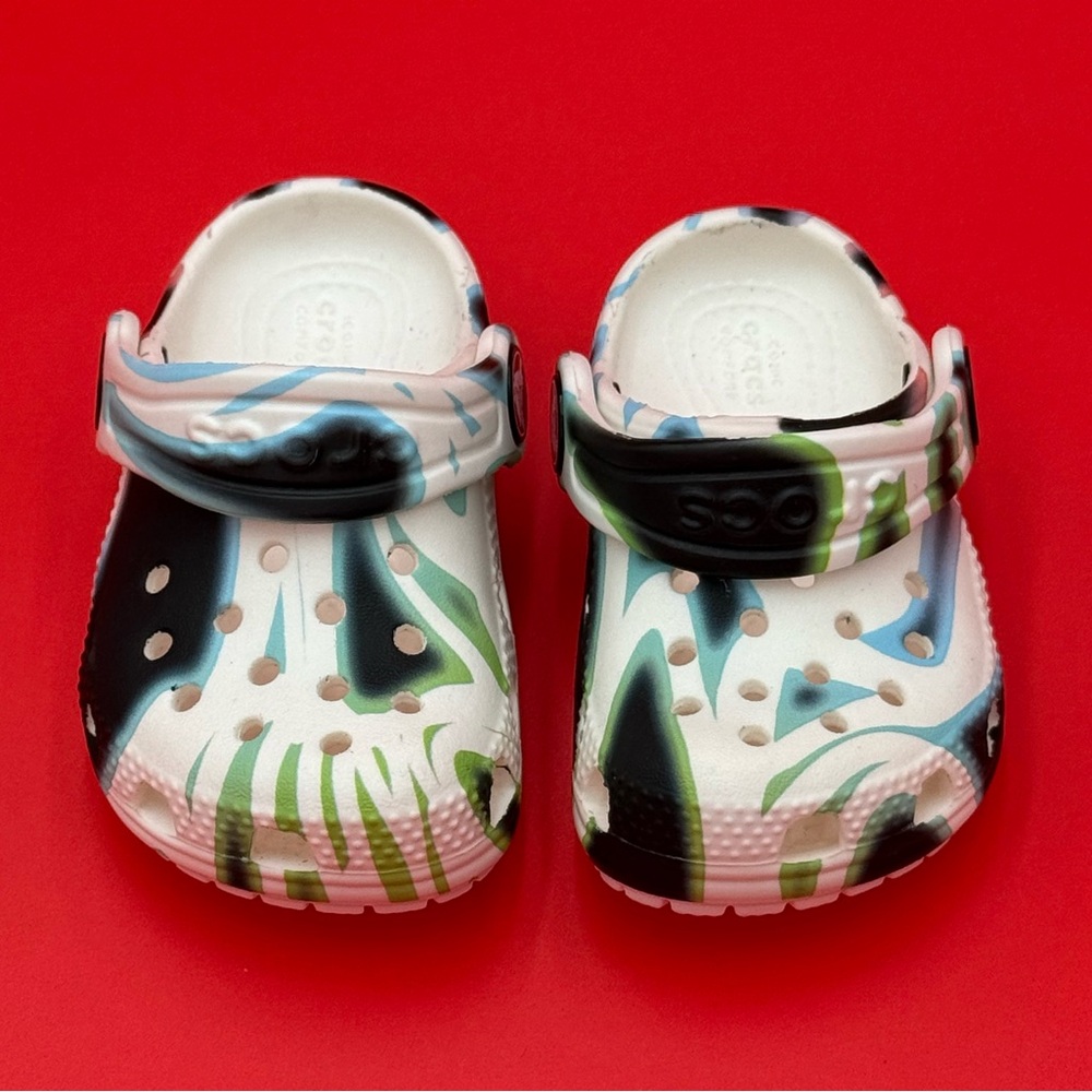 Crocs Unisex Toddler Sz 4‎  NWOT